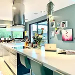 Βίλα A Prestigious With 2 Swimming Pools And 1 In The South Of France