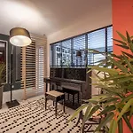 A Prestigious With 2 Swimming Pools And 1 In The South Of France Βίλα *