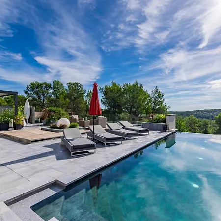 A Prestigious With 2 Swimming Pools And 1 In The South Of France *