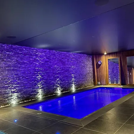 A Prestigious With 2 Swimming Pools And 1 In The South Of France Saint-Gely-du-Fesc