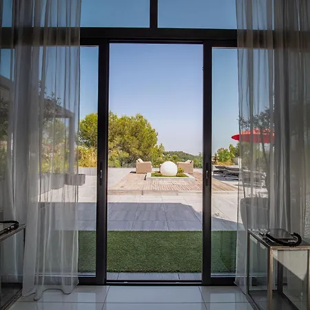 A Prestigious With 2 Swimming Pools And 1 In The South Of France *
