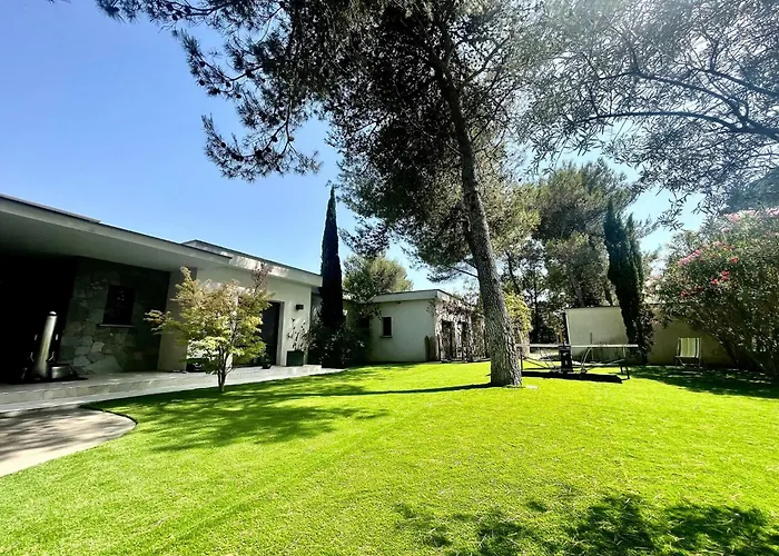 Villa A Prestigious With 2 Swimming Pools And 1 In The South Of France